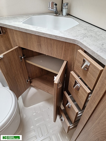 KABE Classic 560 GLE KS 30 of 30