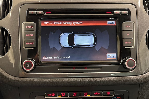 Volkswagen Tiguan 13 of 24