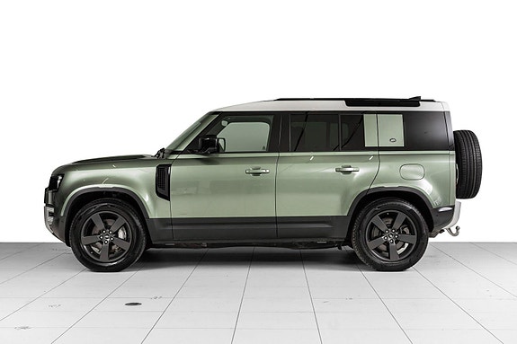 Land Rover Defender 110 2 of 30