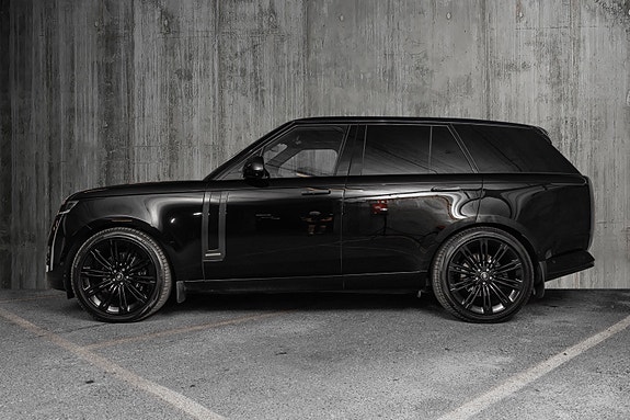 Land Rover Range Rover 13 of 30