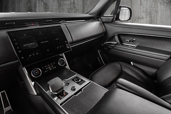 Land Rover Range Rover 19 of 30