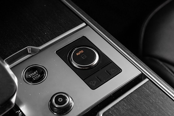 Land Rover Range Rover 21 of 30