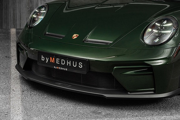 Porsche 911 GT3 14 of 30