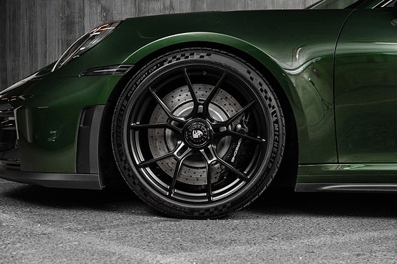 Porsche 911 GT3 21 of 30