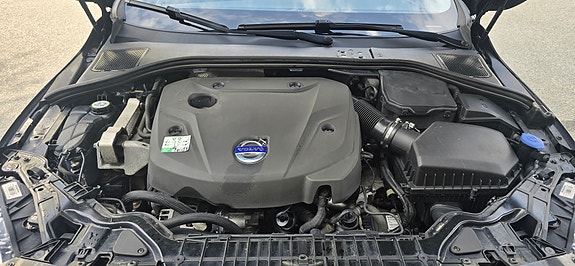 Volvo V60 16 of 19
