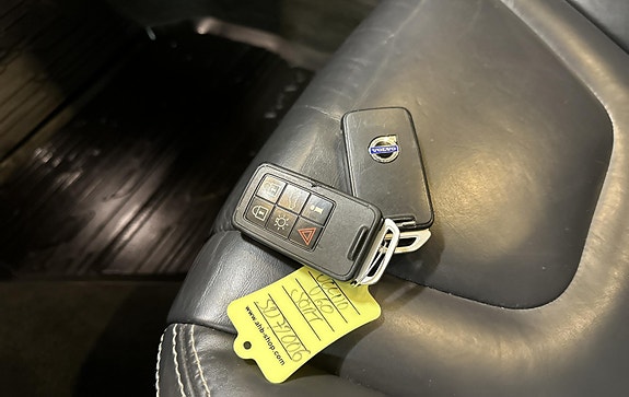 Volvo V60 11 of 19