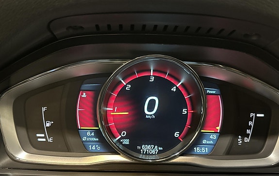 Volvo V60 9 of 19