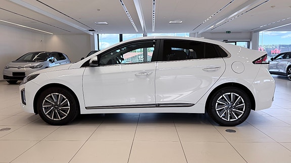 Hyundai IONIQ 9 of 30