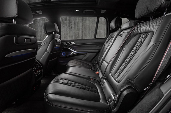 BMW X7 28 of 30