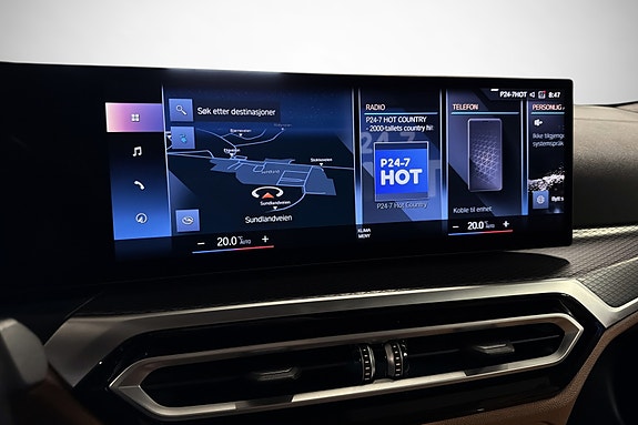 BMW i4 30 of 30