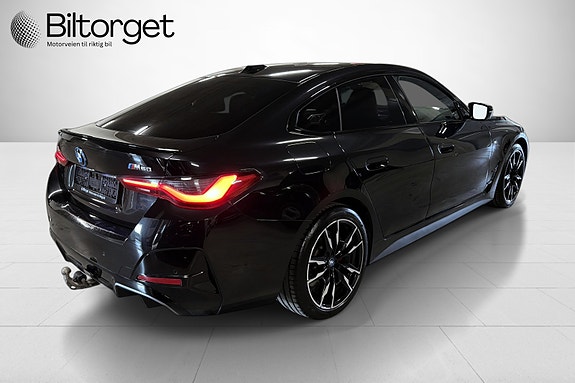 BMW i4 6 of 30