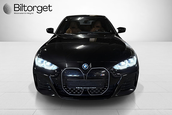 BMW i4 3 of 30