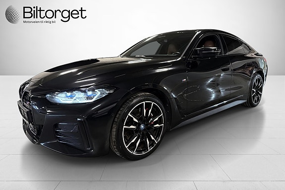 BMW i4 2 of 30