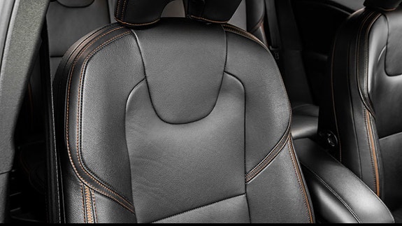 Volvo V40 Cross Country 20 of 30