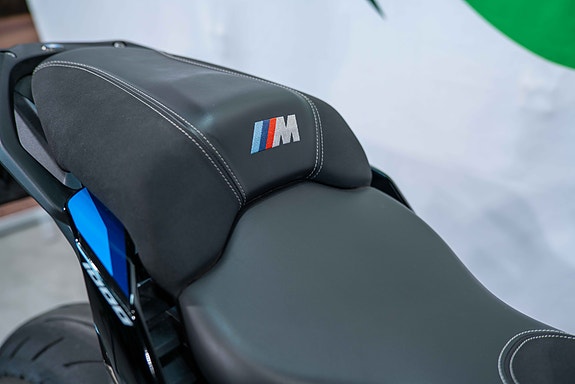 BMW M1000XR - DEN RÅESTE TURSYKKELEN DU KAN FÅ! **SERVICEAVTALE // GARANTI** 9 of 27