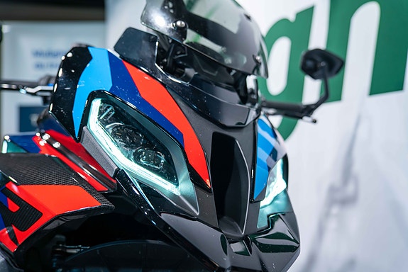 BMW M1000XR - DEN RÅESTE TURSYKKELEN DU KAN FÅ! **SERVICEAVTALE // GARANTI** 21 of 27