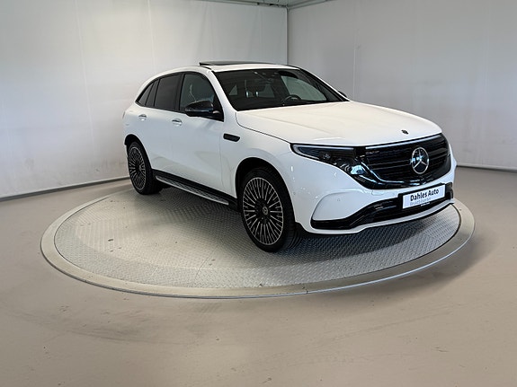 Mercedes-Benz EQC400 2 of 30