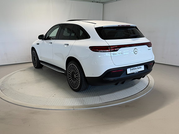 Mercedes-Benz EQC400 16 of 30