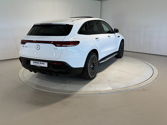 Mercedes-Benz EQC400 3 of 30