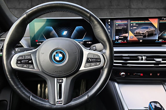BMW i4 8 of 20