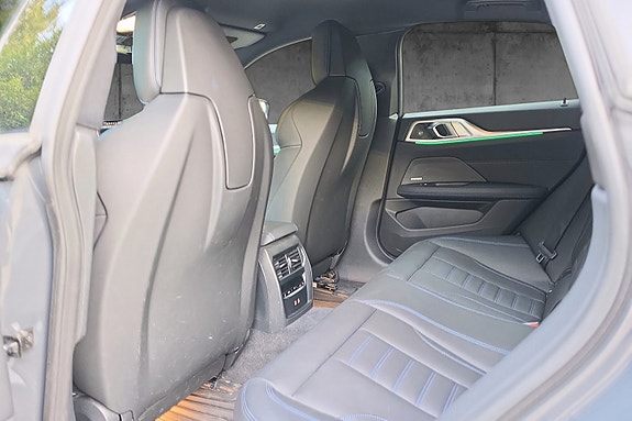 BMW i4 5 of 20
