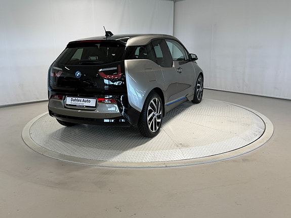 BMW i3 3 of 30
