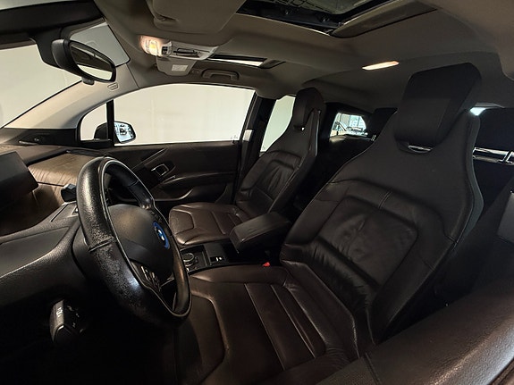 BMW i3 7 of 30