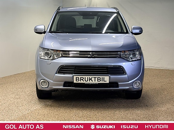 Mitsubishi Outlander 2 of 30