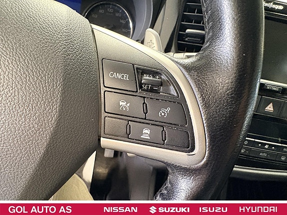 Mitsubishi Outlander 18 of 30