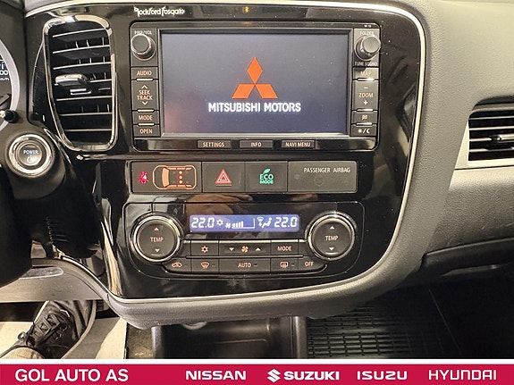 Mitsubishi Outlander 16 of 30