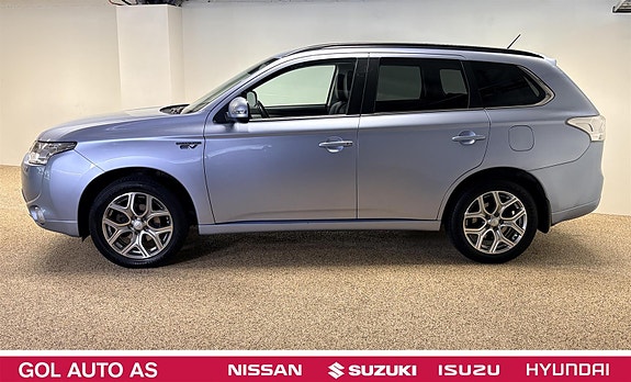 Mitsubishi Outlander 4 of 30