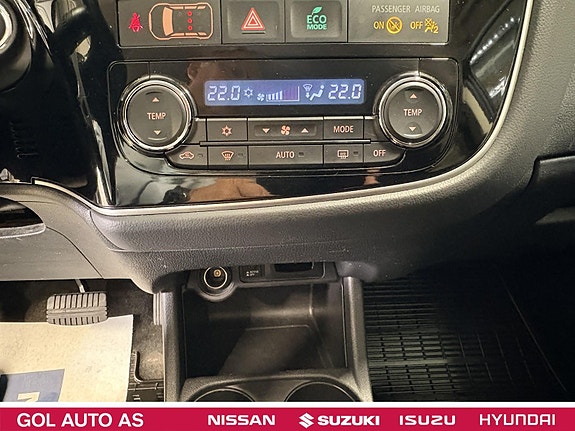 Mitsubishi Outlander 20 of 30