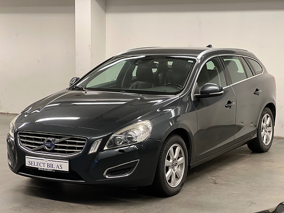 Volvo V60 3 of 27