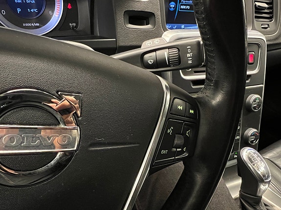 Volvo V60 17 of 27