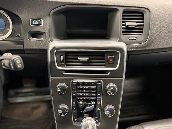 Volvo V60 15 of 27