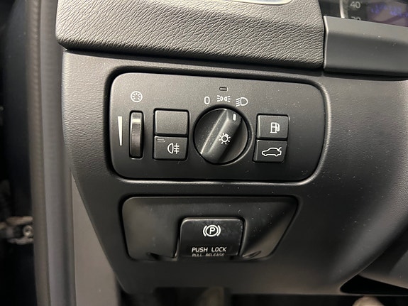 Volvo V60 22 of 27