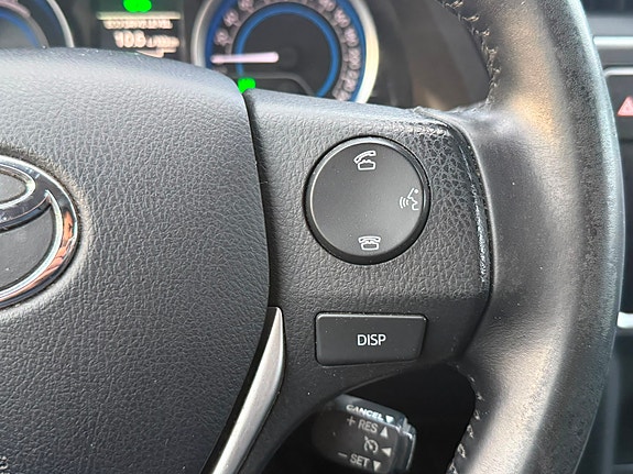 Toyota Auris 16 of 29