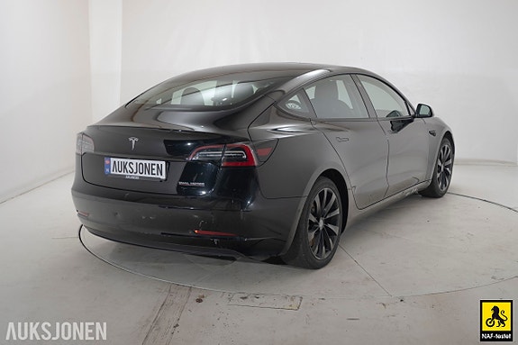 Tesla Model 3 4 of 30