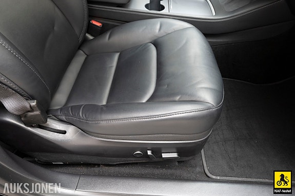 Tesla Model 3 15 of 30