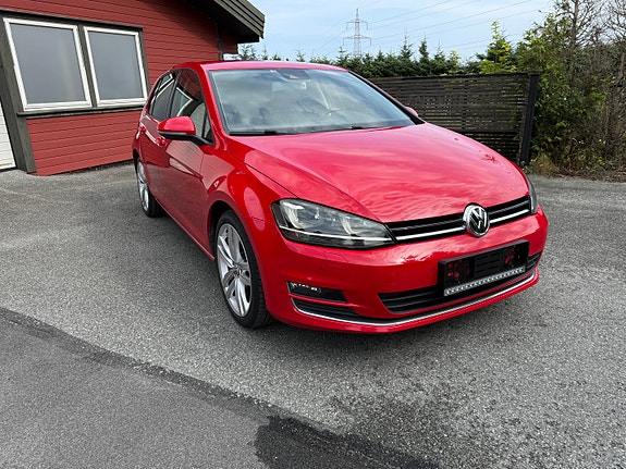 Volkswagen Golf VII 4 of 18