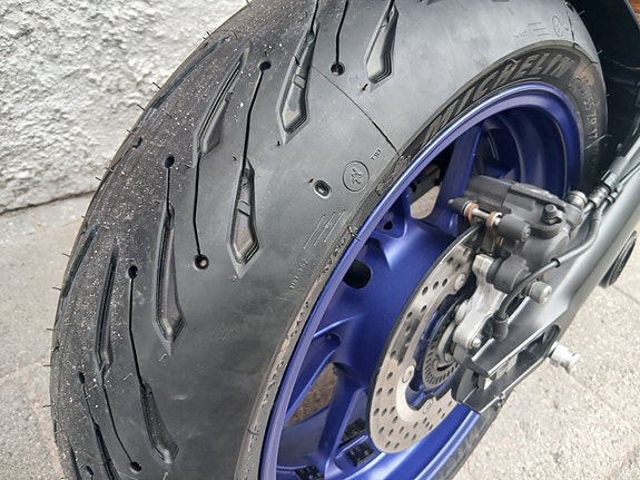 Yamaha MT-09 SP med Akrapoviq og Øhlins 9 of 11
