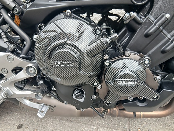 Yamaha MT-09 SP med Akrapoviq og Øhlins 6 of 11