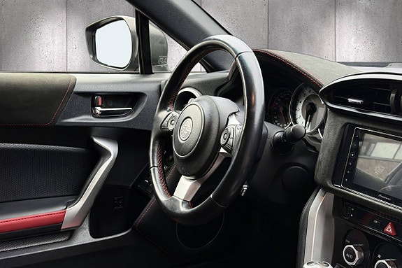 Toyota GT86 13 of 30