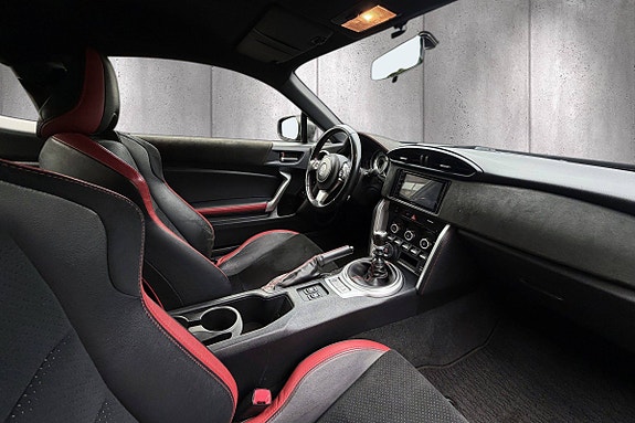 Toyota GT86 11 of 30