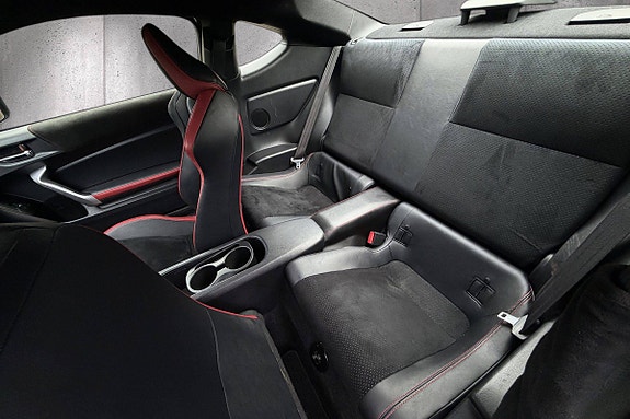 Toyota GT86 20 of 30
