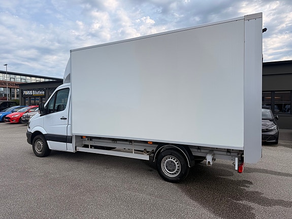 Mercedes-Benz Sprinter 2 of 20