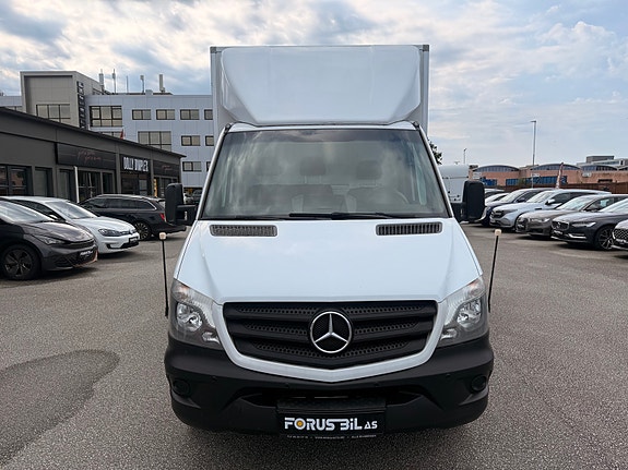 Mercedes-Benz Sprinter 9 of 20