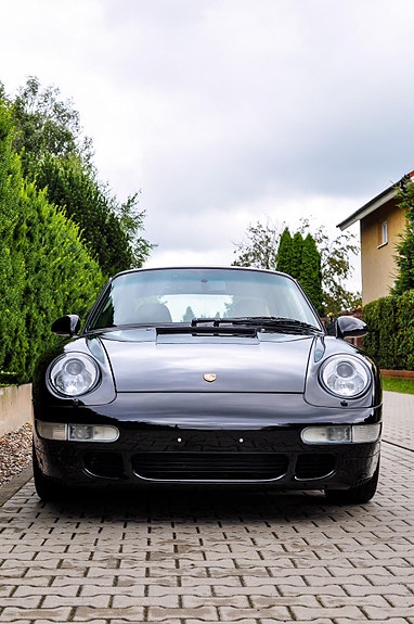 Porsche 911 Carrera 22 of 30