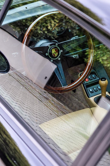 Porsche 911 Carrera 20 of 30