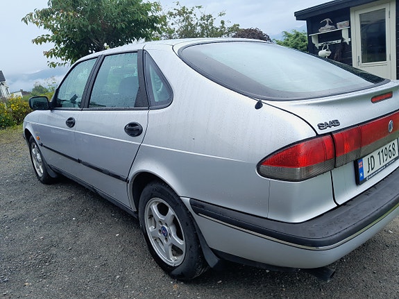 Saab 900 9 of 22